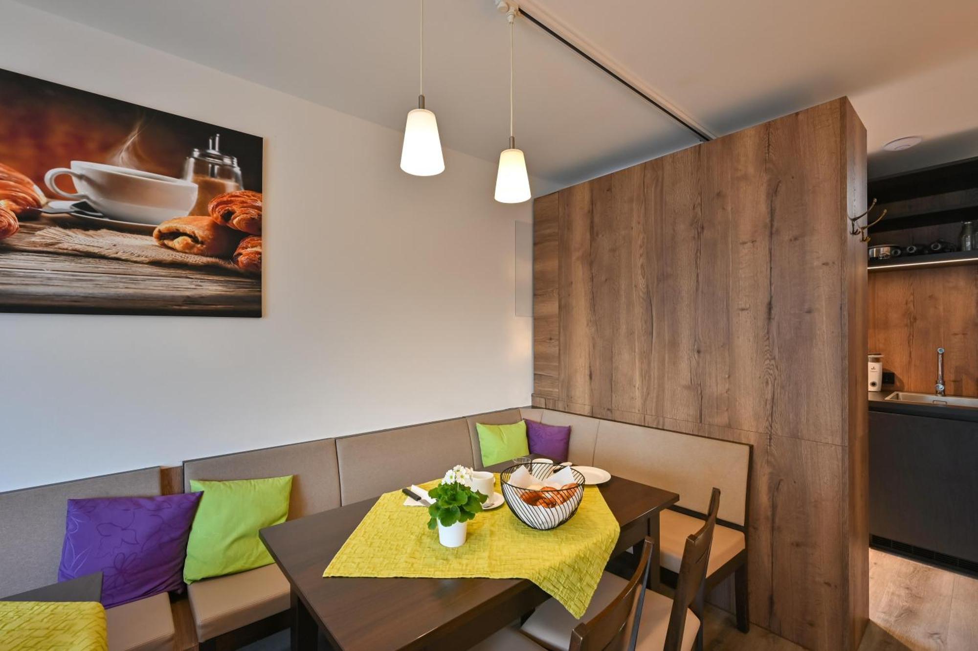 Hotel Gaestehaus Stock Zimmer Trueffeleckle FDH Esterno foto
